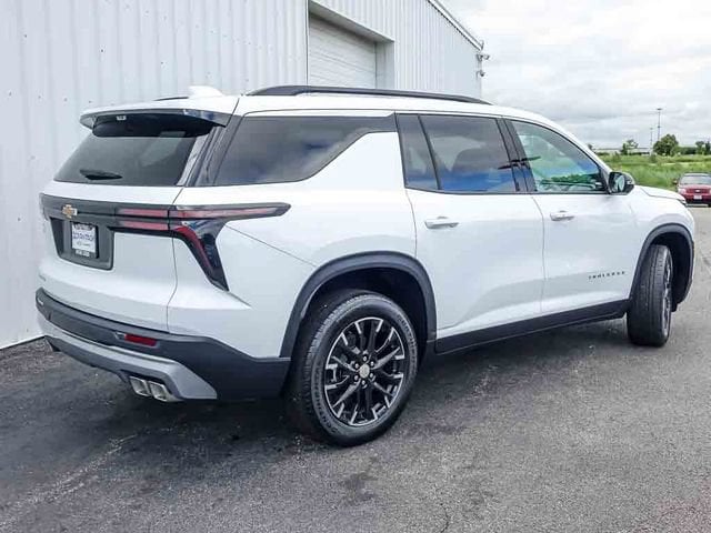 2026 Chevrolet Traverse LT - Photo 6