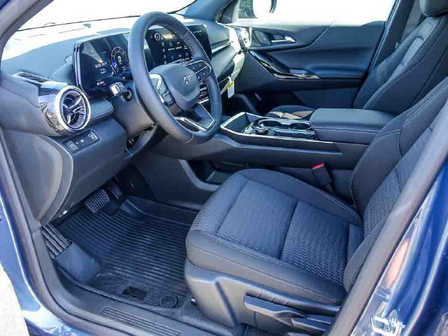 2027 Chevrolet Equinox LT - Photo 12