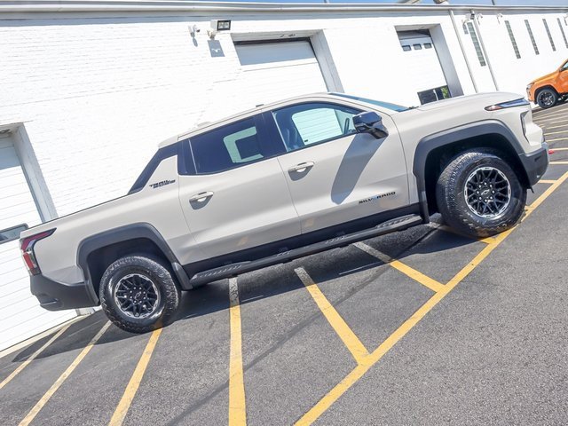 2026 Chevrolet Silverado EV Trail Boss photo 4