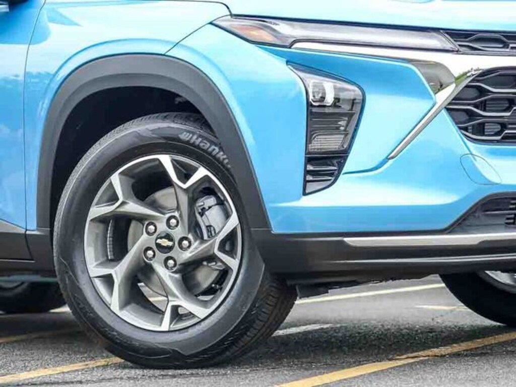 New 2026 Chevrolet Trax LT SUV