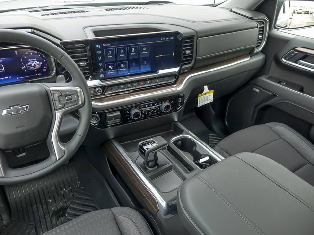 2026 CHEVROLET SILVERADO - Image 24