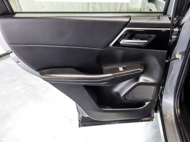 2024 Mitsubishi Outlander SE - Photo 28