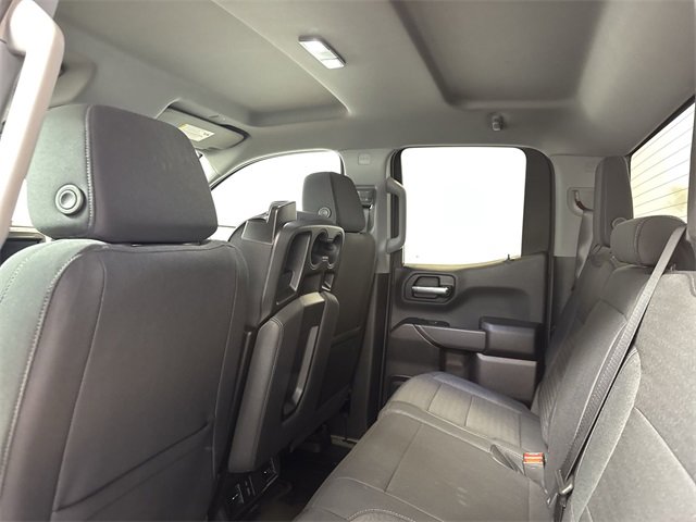 2025 CHEVROLET SILVERADO - Image 13