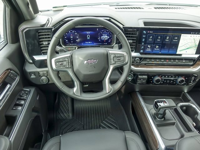 2026 CHEVROLET SILVERADO - Image 17
