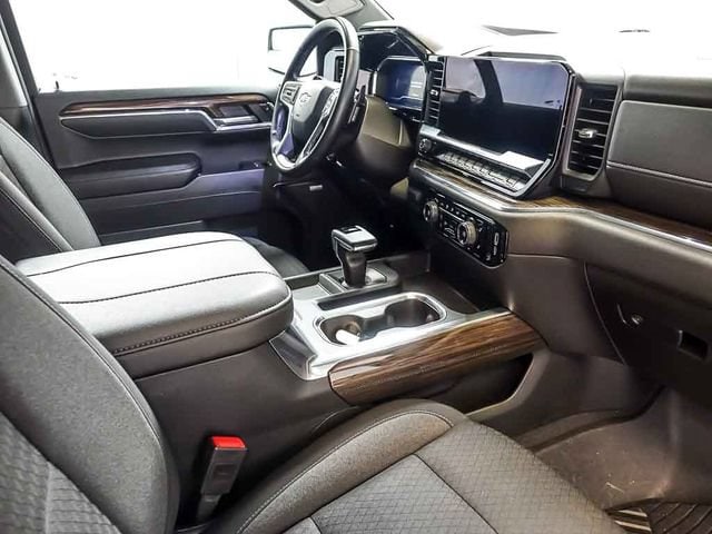 2024 Chevrolet Silverado 1500 RST - Photo 31