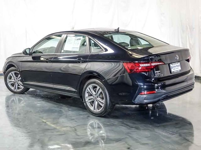 2024 Volkswagen Jetta SE - Photo 9