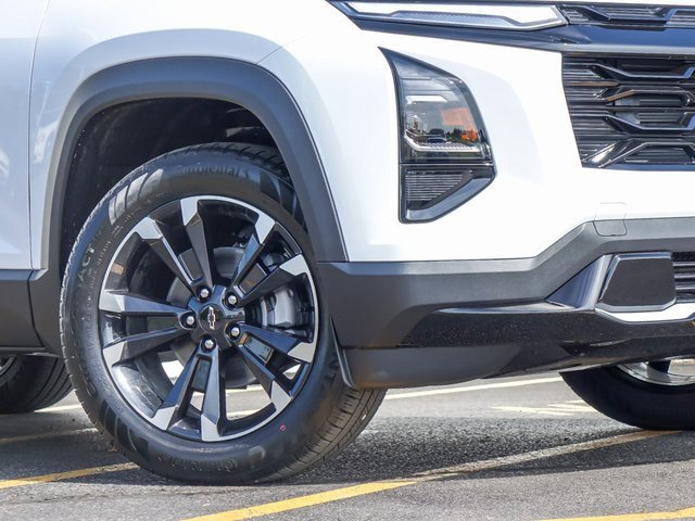2026 Chevrolet Equinox RS photo 4