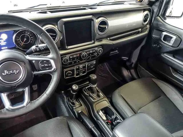 2019 Jeep Wrangler Unlimited Sahara - Photo 17