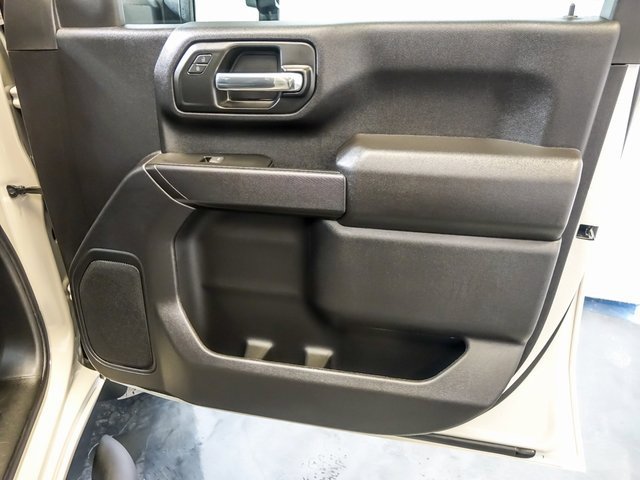 2026 CHEVROLET SILVERADO HD - Image 32