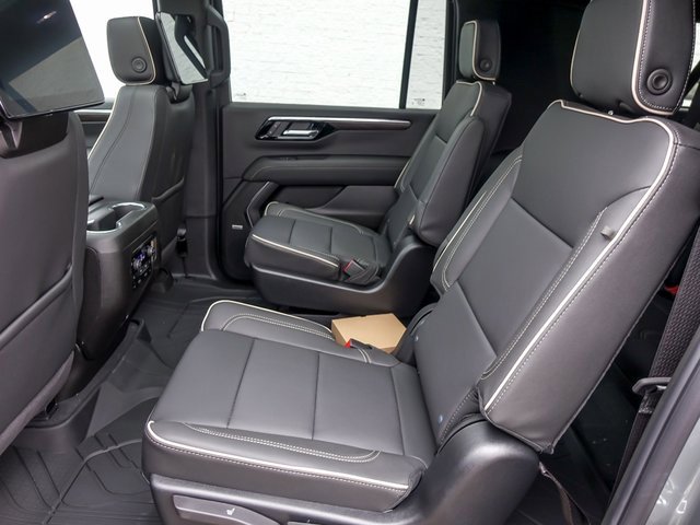 2026 CHEVROLET SUBURBAN - Image 19