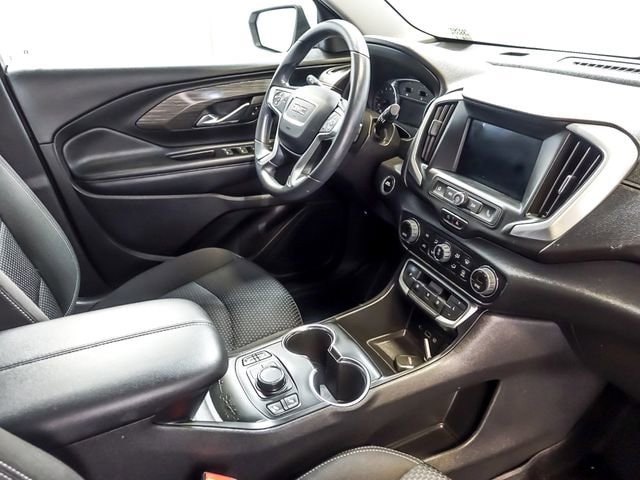 2023 GMC Terrain SLE - Photo 31