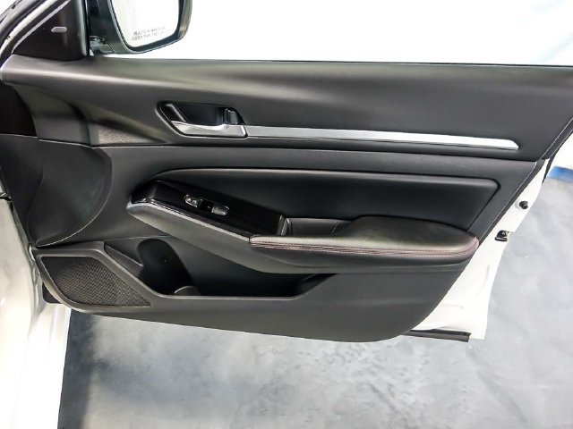 2024 Nissan Altima SR - Photo 28