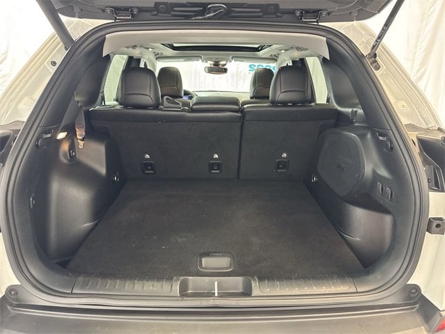 2022 JEEP CHEROKEE - Image 24