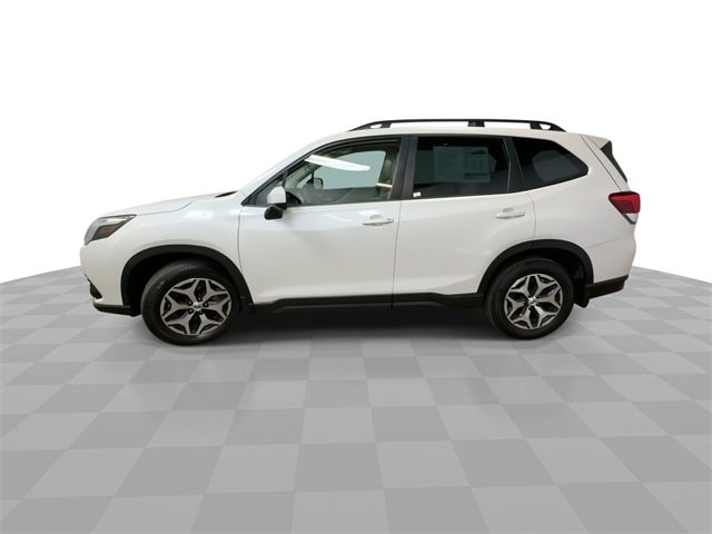 2023 SUBARU FORESTER - Image 5
