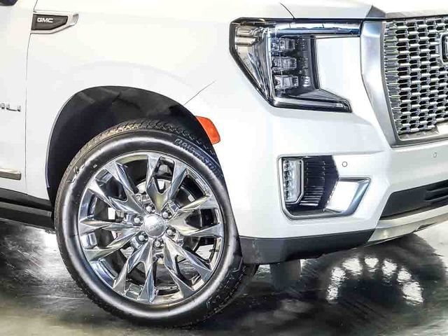 2022 GMC Yukon Denali - Photo 4