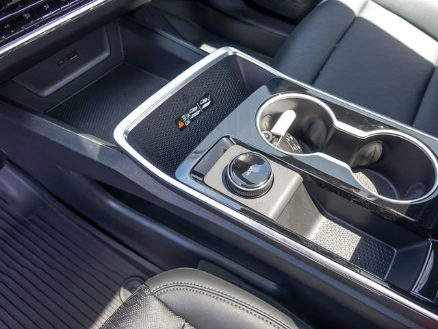 2026 Chevrolet Equinox LT - Photo 27
