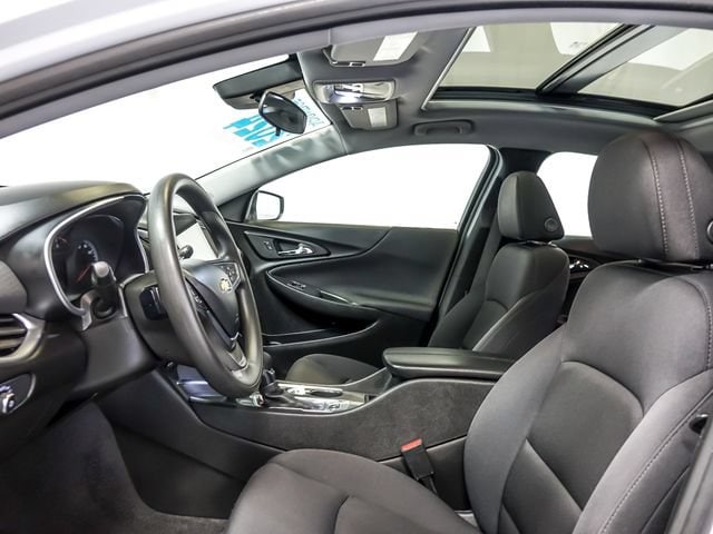 2024 Chevrolet Malibu 1LT - Photo 13