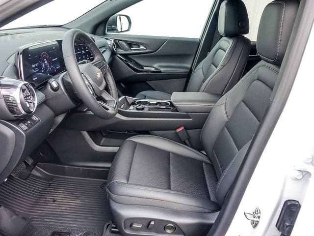 2027 Chevrolet Equinox LT - Photo 14