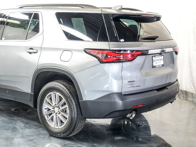 2023 Chevrolet Traverse 1LT - Photo 10