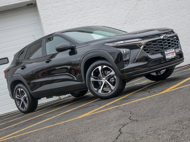 2026 Chevrolet Trax photo 2