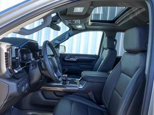 2026 CHEVROLET SILVERADO - Image 18