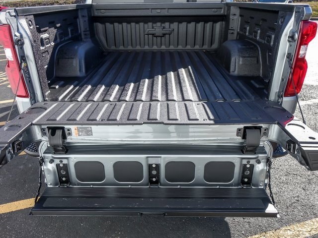 2026 CHEVROLET SILVERADO - Image 9