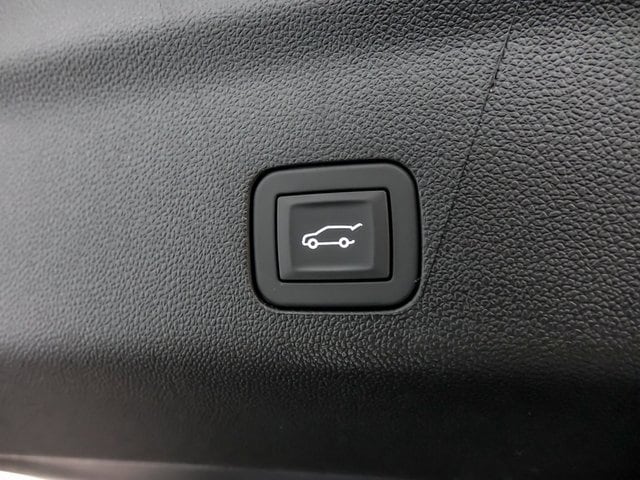 2026 CHEVROLET SUBURBAN - Image 10