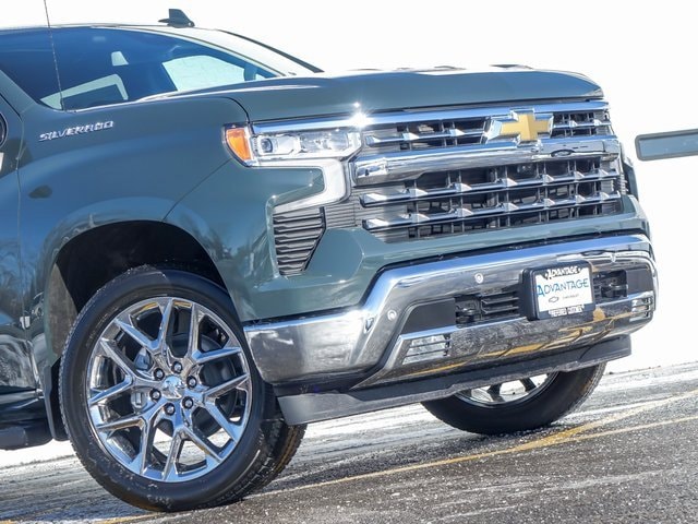 2026 CHEVROLET SILVERADO - Image 3