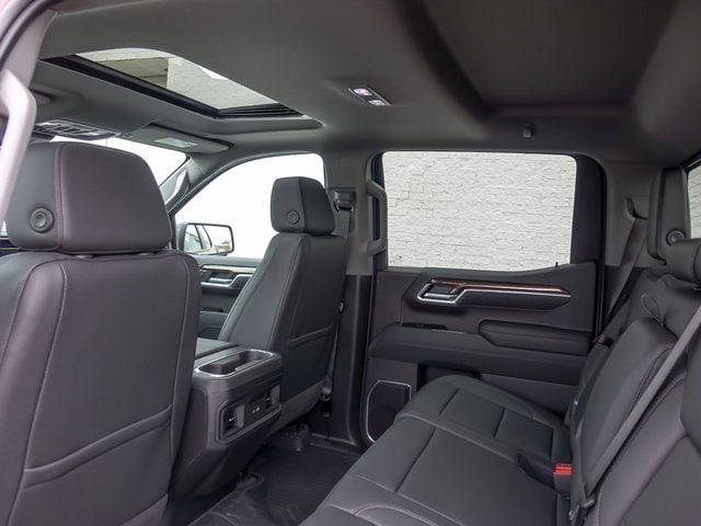 2026 CHEVROLET SILVERADO - Image 15