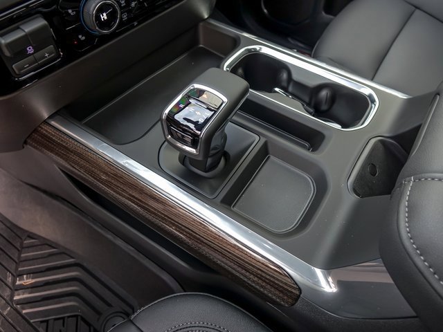 2026 CHEVROLET SILVERADO - Image 30