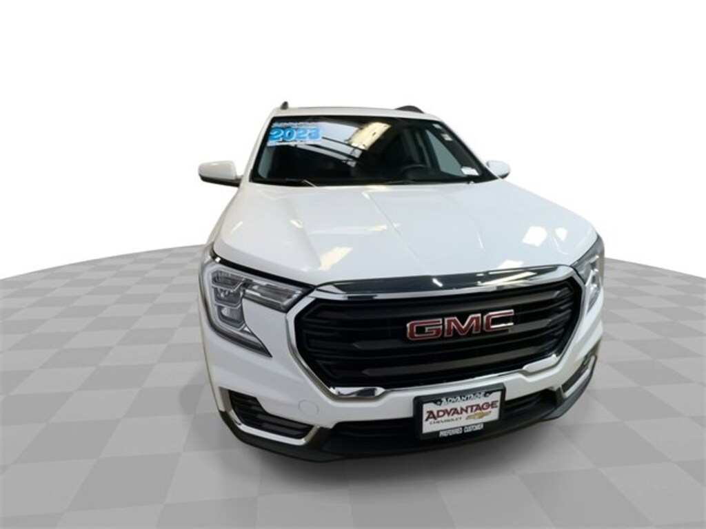 Used 2023 GMC Terrain SLE SUV