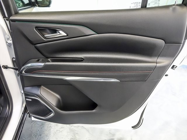 2024 CHEVROLET TRAVERSE - Image 36