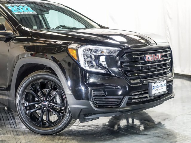 2022 GMC TERRAIN - Image 3