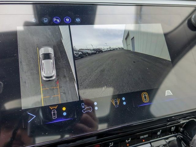 2027 Chevrolet Bolt RS - Photo 24