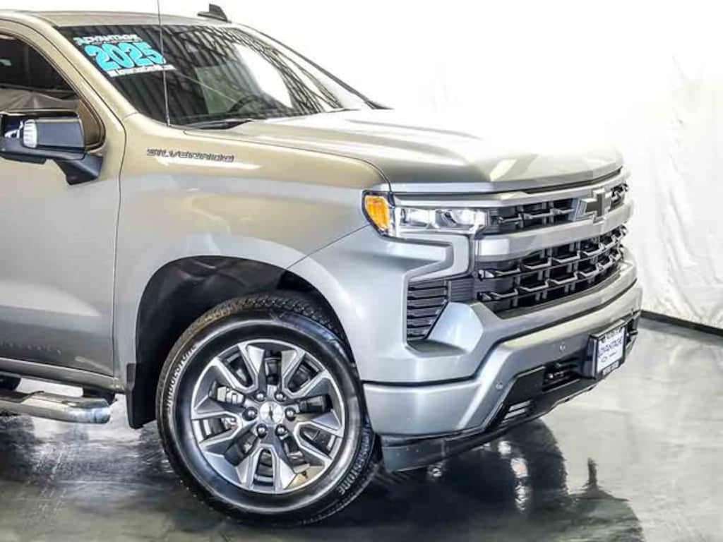 Used 2025 Chevrolet Silverado 1500 RST Truck