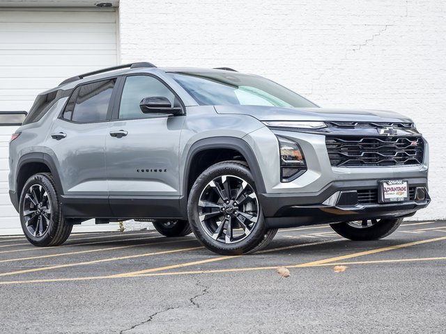 2026 Chevrolet Equinox RS photo 2