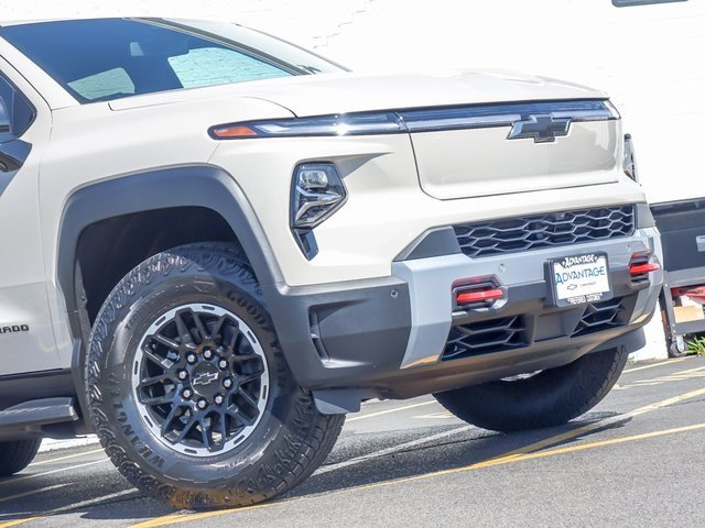 2026 Chevrolet Silverado EV Trail Boss photo 3