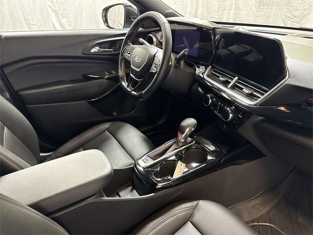 2024 CHEVROLET TRAX - Image 25