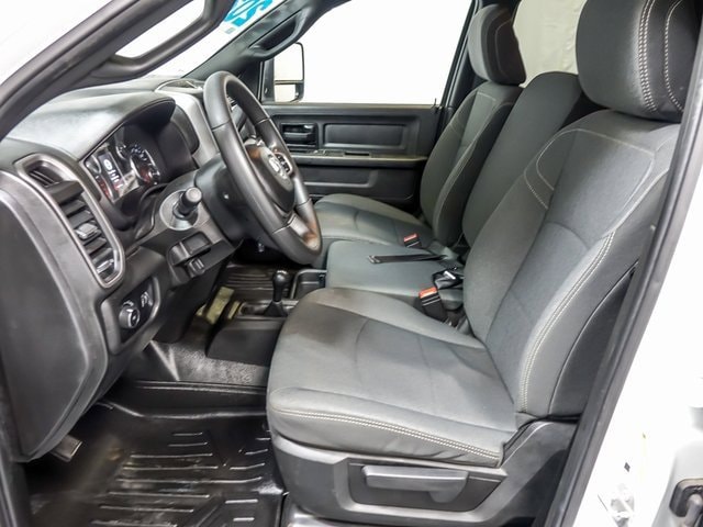 2023 RAM 3500 - Image 12