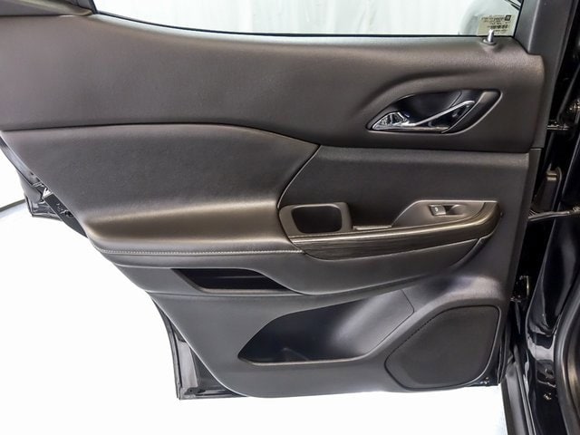 2021 GMC ACADIA - Image 31