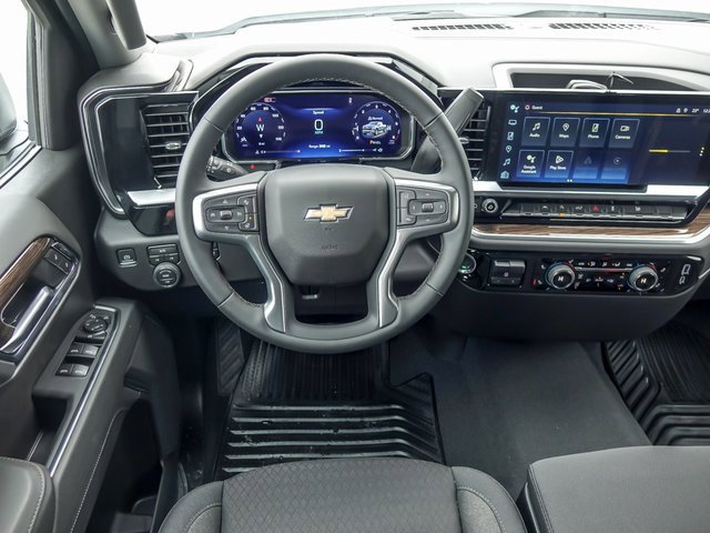 2026 CHEVROLET SILVERADO - Image 15