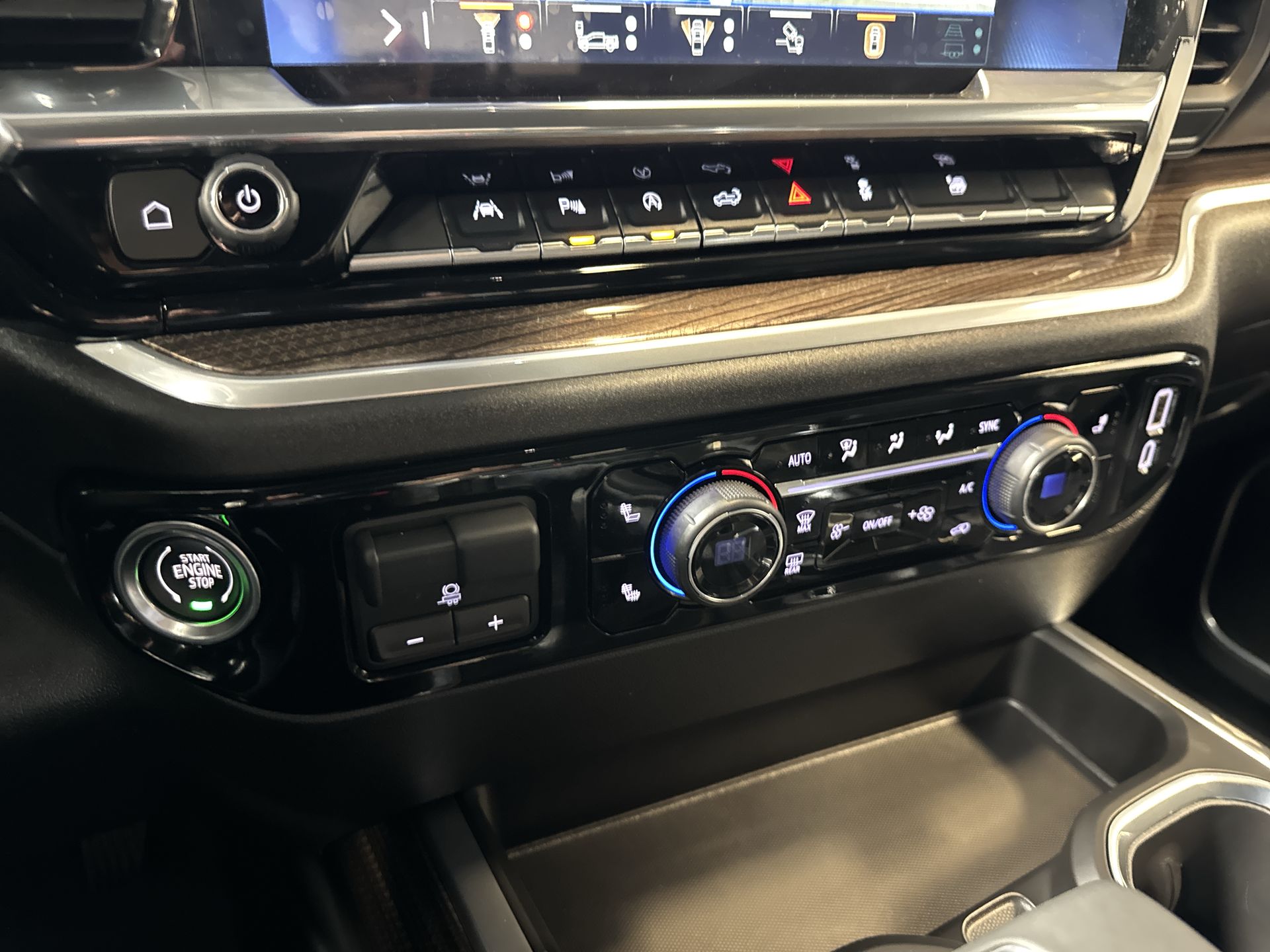 2026 CHEVROLET SILVERADO - Image 20