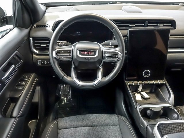 2025 GMC TERRAIN - Image 16