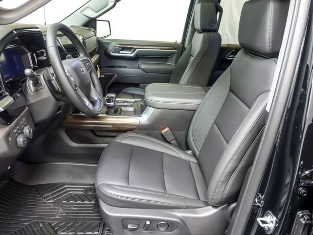 2026 Chevrolet Silverado 1500 RST - Photo 16