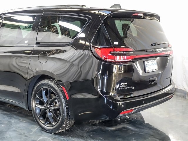 2025 CHRYSLER PACIFICA - Image 10