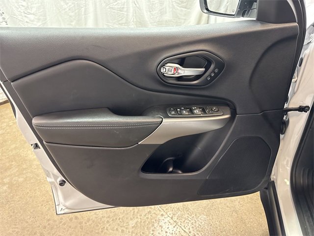 2022 JEEP CHEROKEE - Image 22