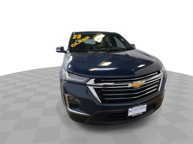 2022 Chevrolet Traverse Leather photo 3