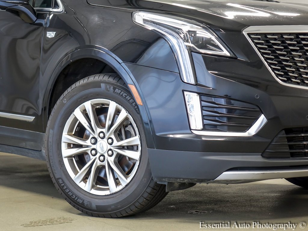 2020 Cadillac XT5 Premium Luxury photo 2