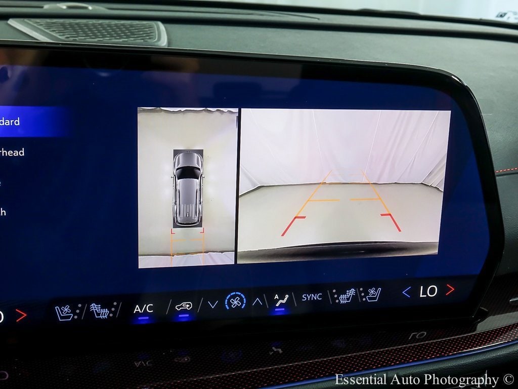 2026 Chevrolet Traverse RS - Photo 18