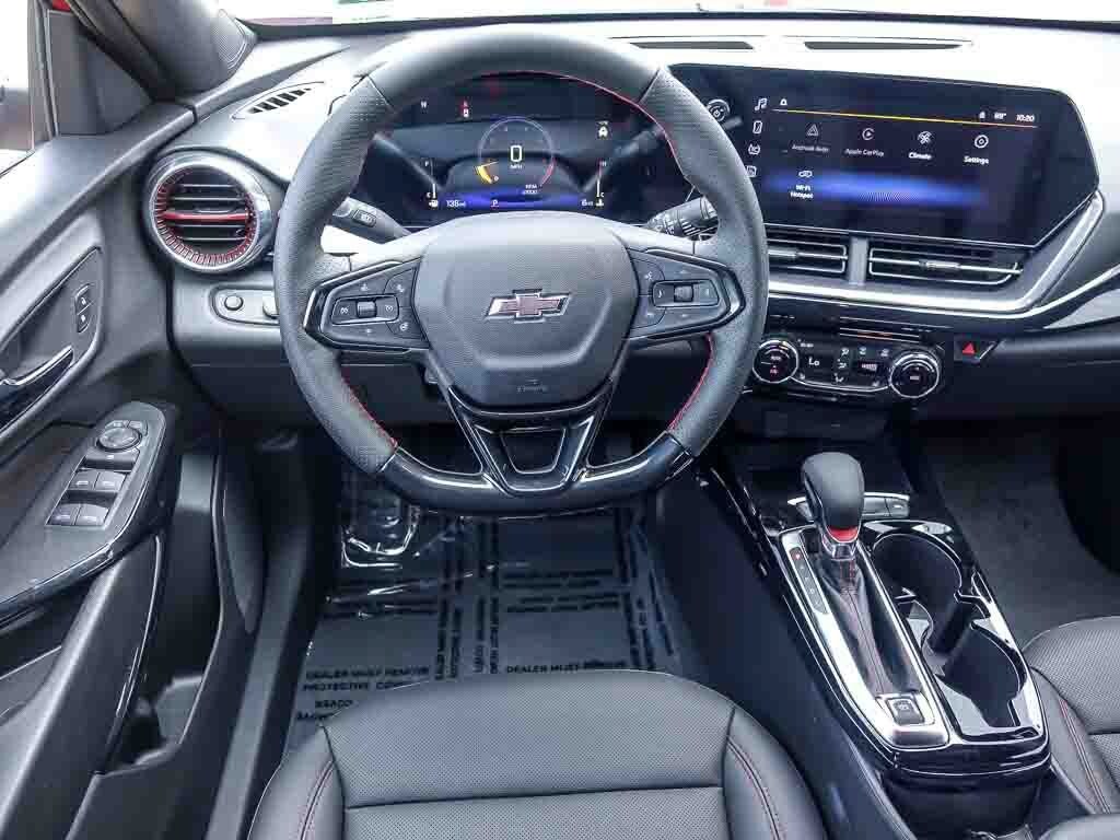 2026 Chevrolet Trax RS - Photo 16